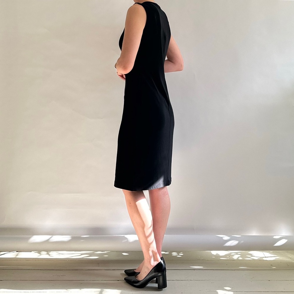 90's Vintage Sleeveless Slinky Knee Length Dress - Picture 4 of 8